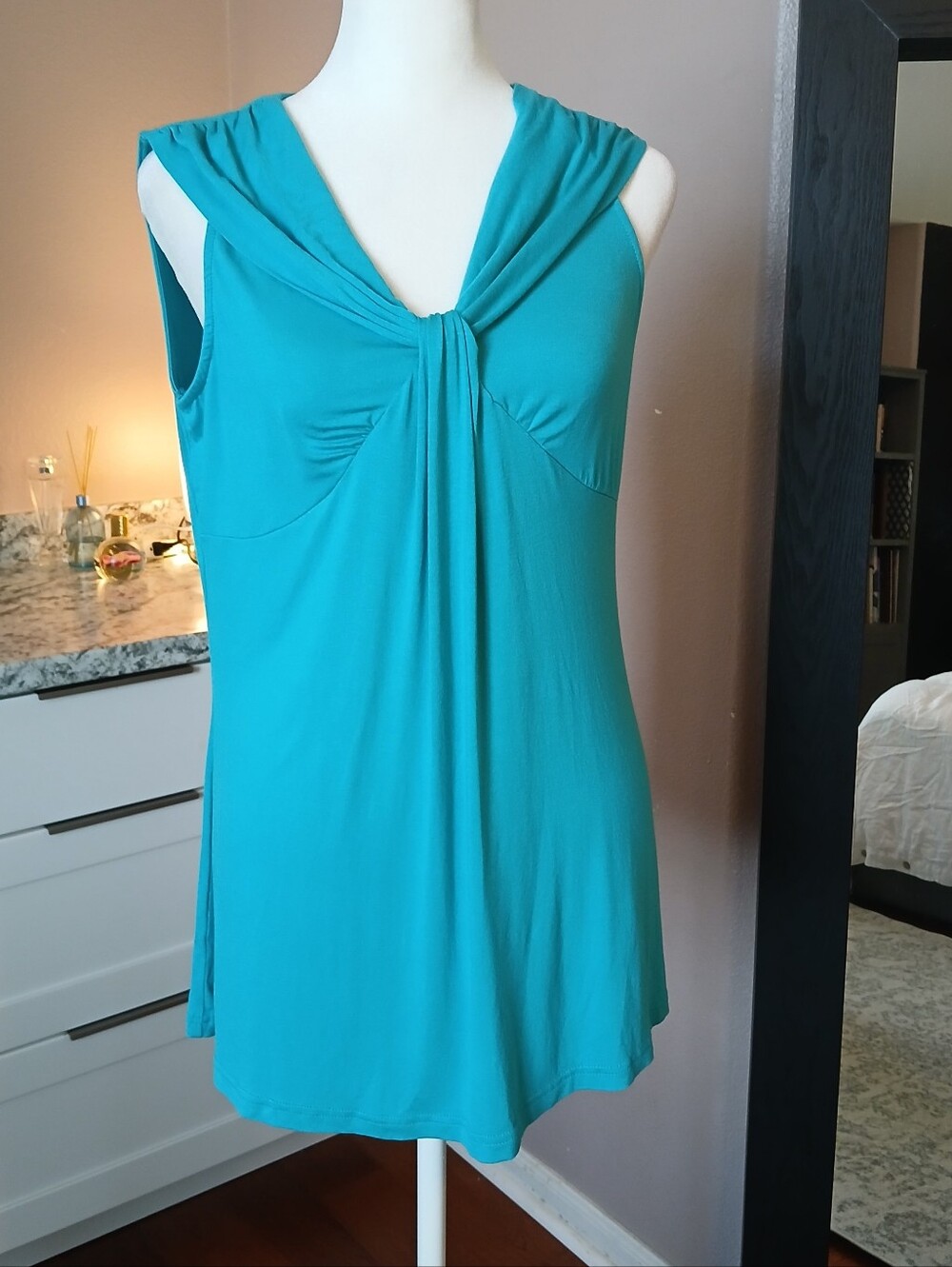 NWT Turquoise Sleeveless Blouse Top Criss Cross Wrap Front Sz M Nandashe